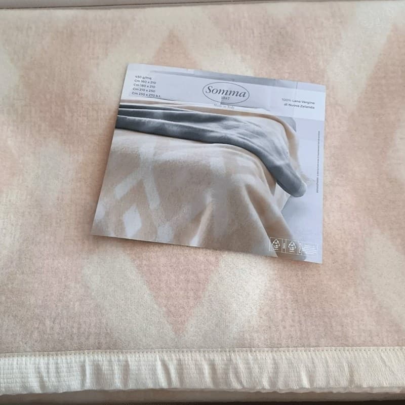 Coperta matrimoniale in lana vergine Somma Grace in Coperte Collezione Casa - Trebisacce, commercioVirtuoso.it
