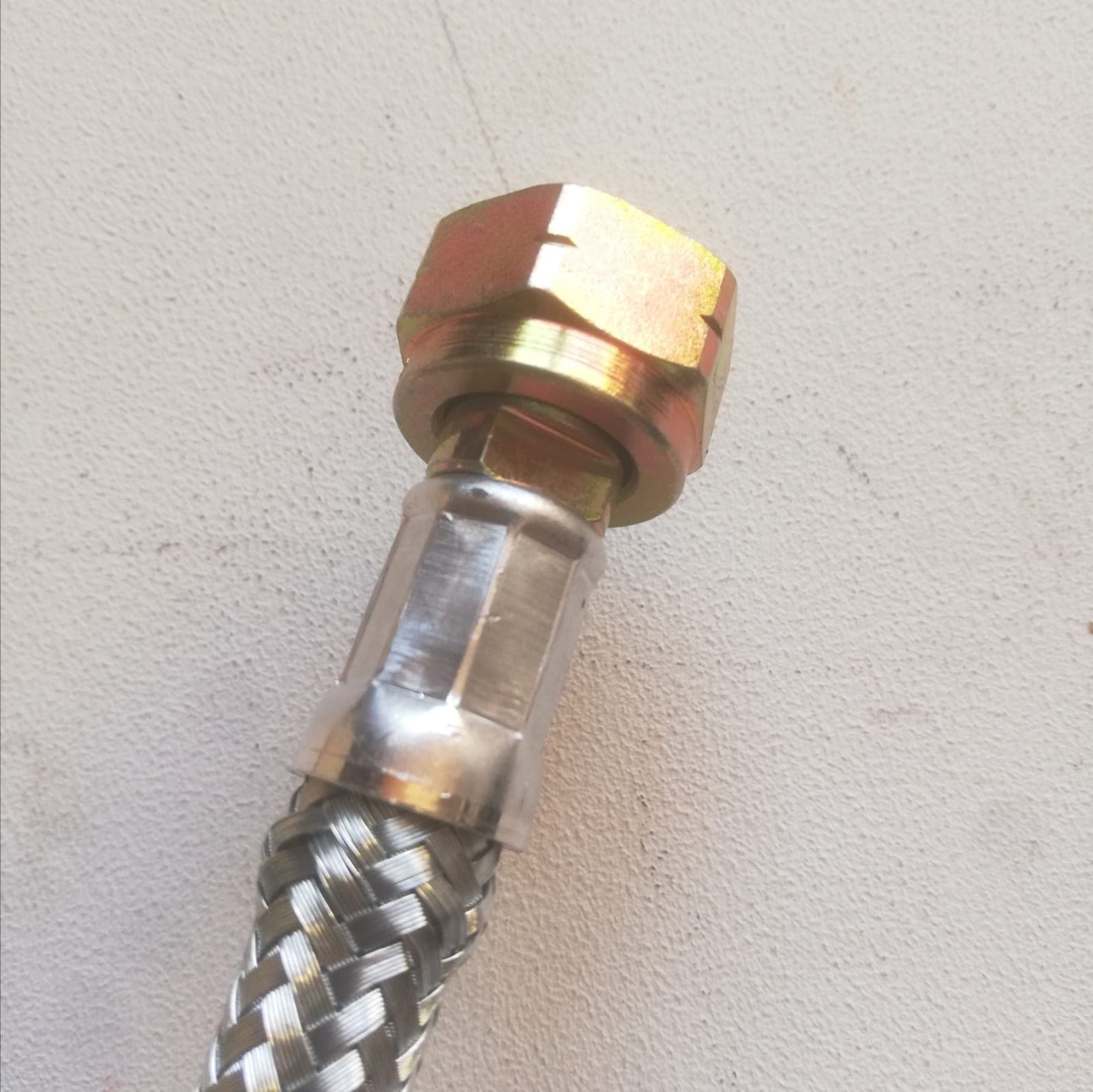 Flessibile gas da 1/2" x 100cm per bombola attacco femmina femmina - 2 guarnizioni incluse in Tubazioni Aloiserw.com - Altomonte, commercioVirtuoso.it