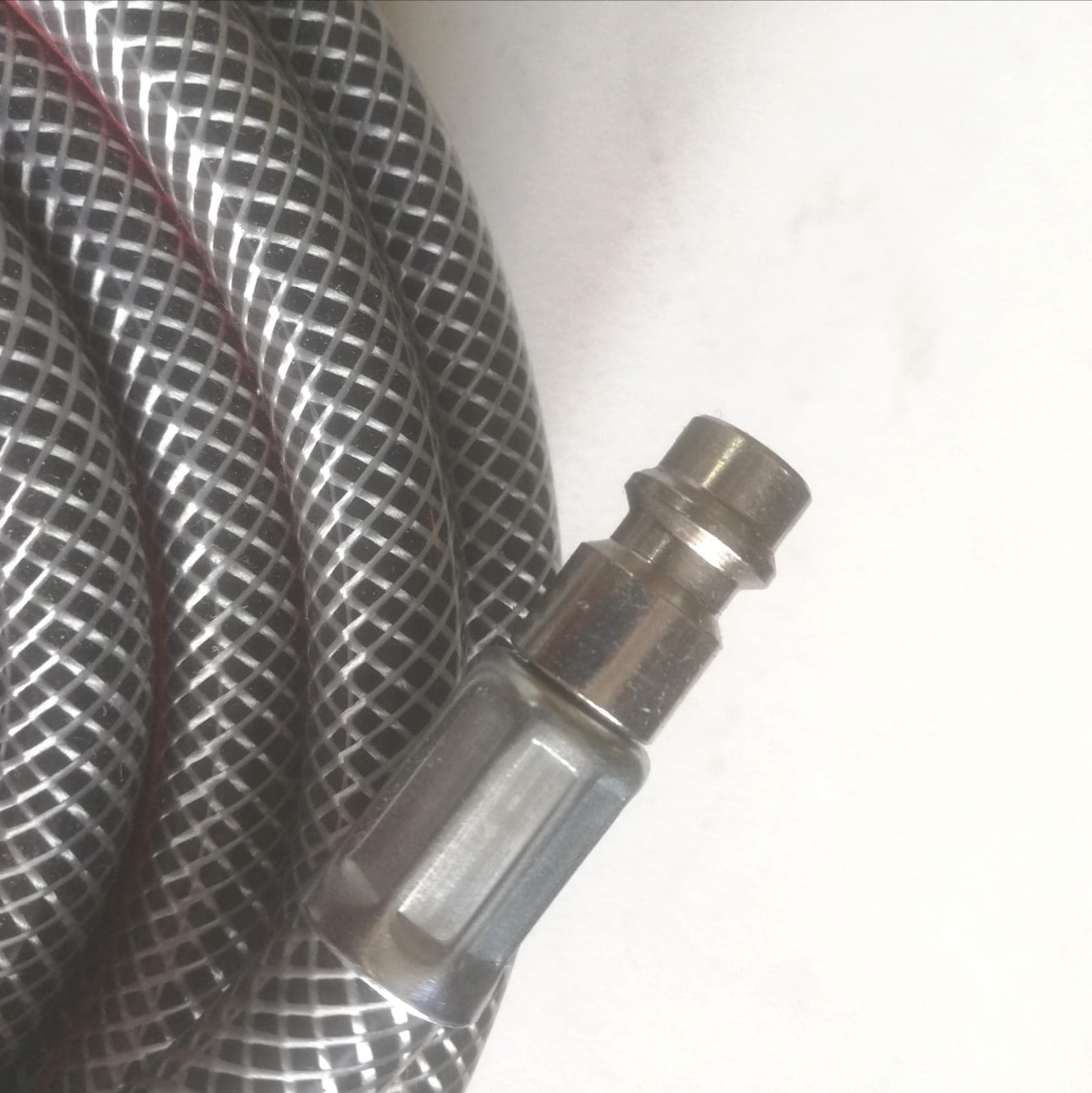 Tubo retinato da 10mt per aria compressa con attacchi rapidi in Tubi per aria compressa Aloiserw.com - Altomonte, commercioVirtuoso.it