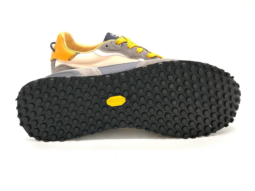 WOOLRICH Snaker uomo running con suola Vibram color panna e ocra in Sneaker casual Calzature Durello - Agna, commercioVirtuoso.it