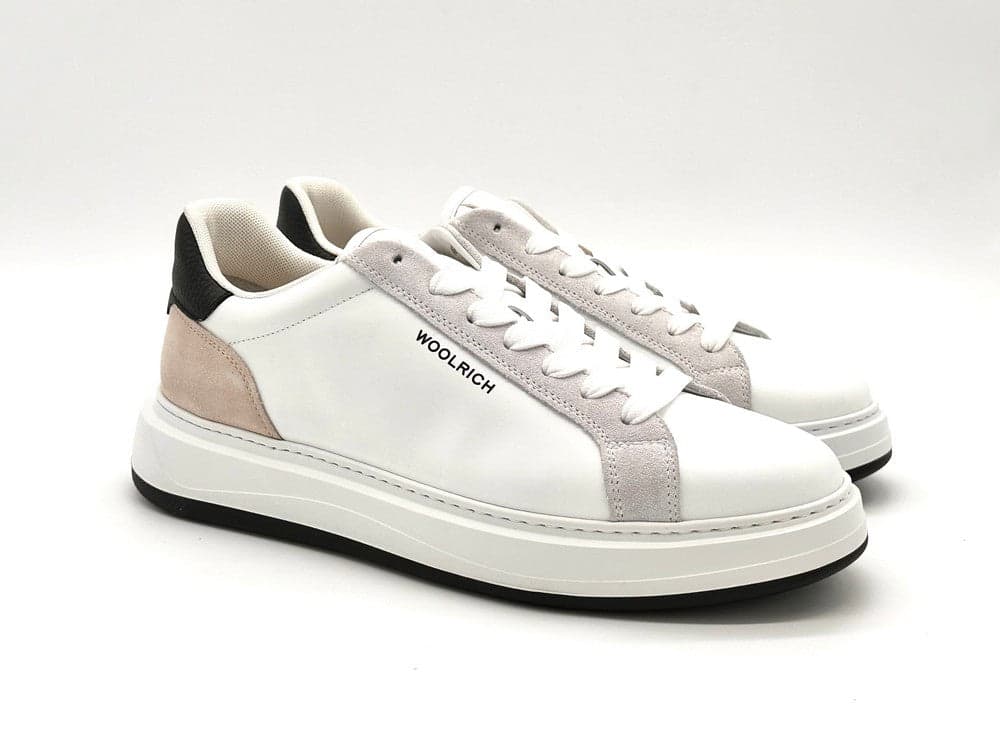 WOOLRICH Sneaker uomo in pelle bianca con dettagli neri in Sneaker casual Calzature Durello - Agna, commercioVirtuoso.it