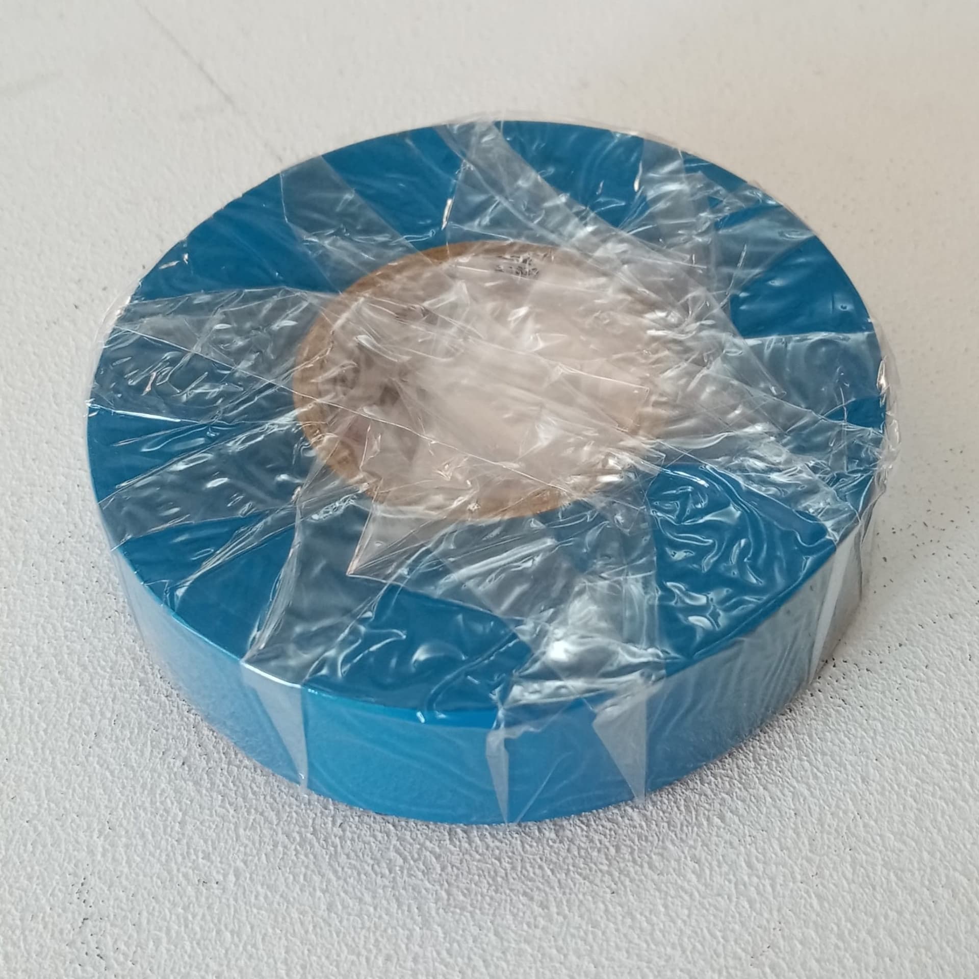 Nastro isolante blu 0,15 x 19mm x 25mt in pvc autoestinguente in prodotto Aloiserw.com - Altomonte, commercioVirtuoso.it