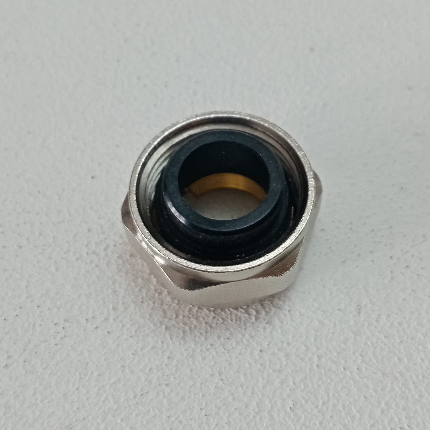 Adattatore da 14mm attacco 1/2" per tubo rame in Adattatori Aloiserw.com - Altomonte, commercioVirtuoso.it