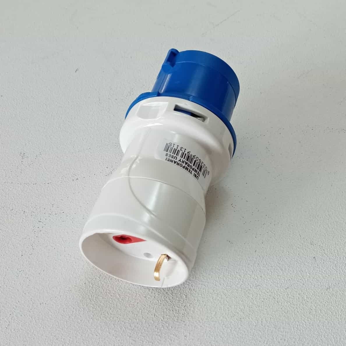 Rosi adattatore mobile da spina industriale a bipresa civile schuko IP20 in Spine elettriche di corrente alterna Aloiserw.com - Altomonte, commercioVirtuoso.it