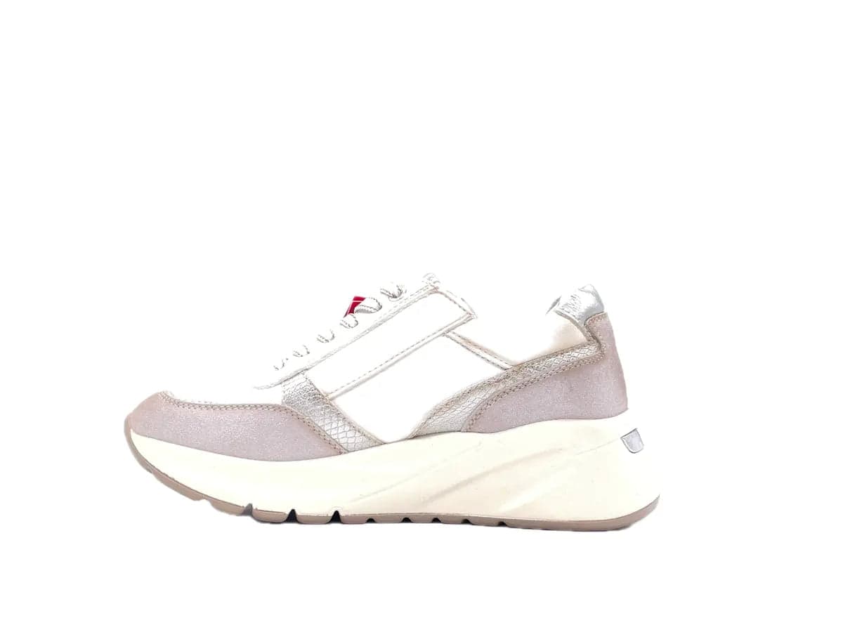 XTI Sneaker donna bianca e argento con zip in Sneaker casual Calzature Durello - Agna, commercioVirtuoso.it