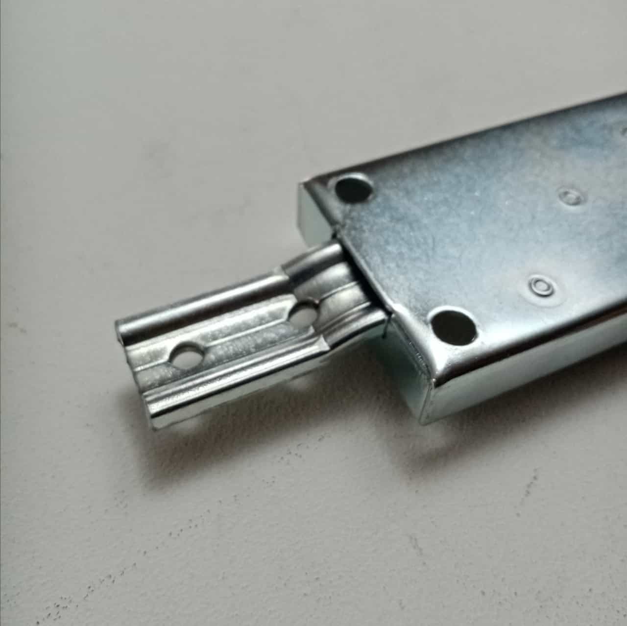 Facchinetti serratura zincata per serrande chiusura a destra in Serrature a incastro Aloiserw.com - Altomonte, commercioVirtuoso.it