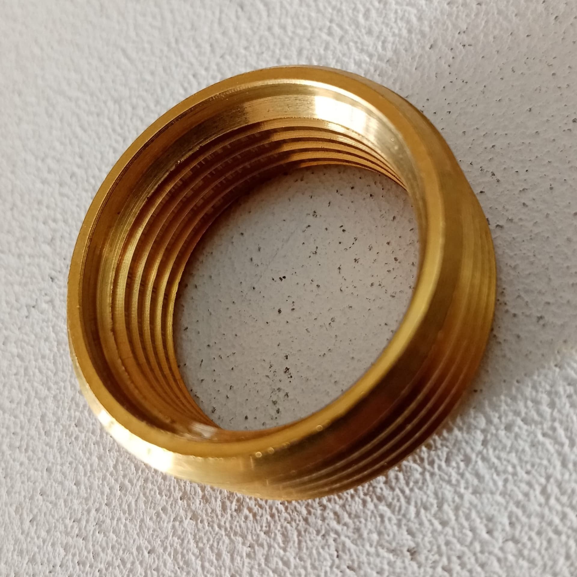 Ghiera riduzione da 1" x 3/4" ad anello in ottone giallo in Contatti ad anello piegato a corona Aloiserw.com - Altomonte, commercioVirtuoso.it