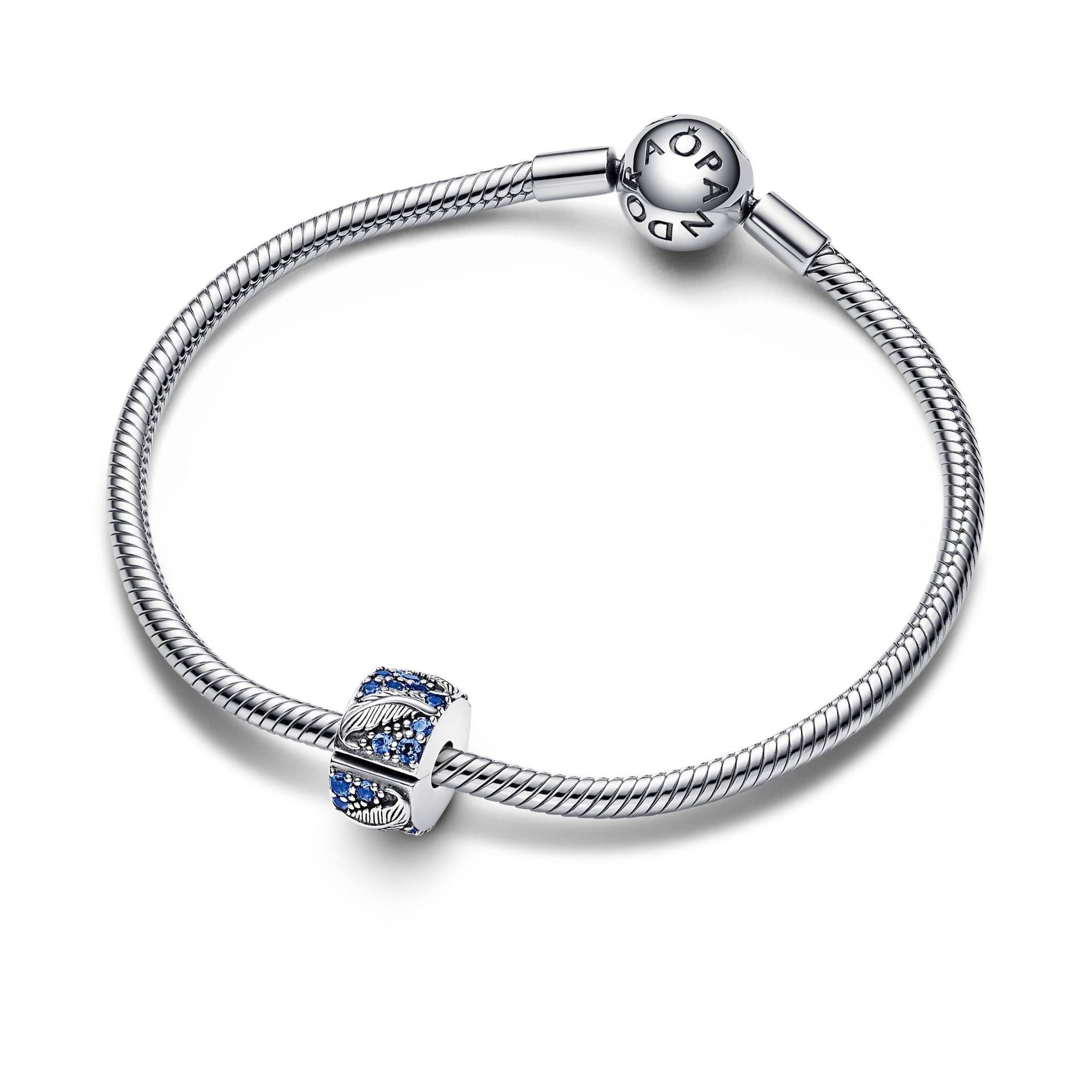 Pandora - Clip Piuma Curva e Pavé in Bead Charm Alba Gioielli - Casoria, commercioVirtuoso.it