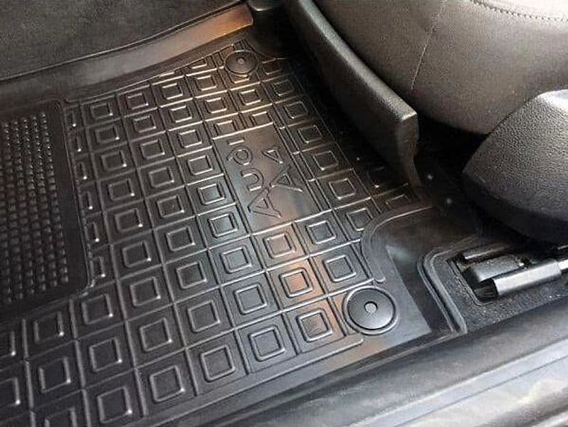 Tappetini di gomma per Audi A4 B8 (2008-2015) in Tappetini antiscivolo Autooggetti.it - Roma, commercioVirtuoso.it