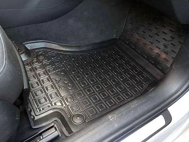 Tappetini di gomma per Audi A4 B8 (2008-2015) in Tappetini antiscivolo Autooggetti.it - Roma, commercioVirtuoso.it
