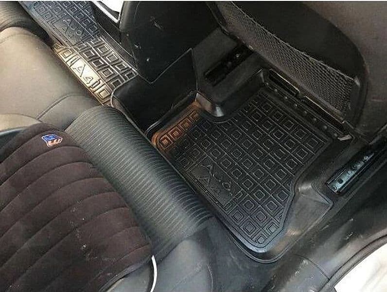 Tappetini di gomma per Audi A4 B8 (2008-2015) in Tappetini antiscivolo Autooggetti.it - Roma, commercioVirtuoso.it