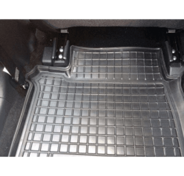 Tappetini di gomma su misura per Toyota Corolla (E170) (2013-2018) in Tappetini antiscivolo Autooggetti.it - Roma, commercioVirtuoso.it