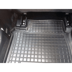Tappetini di gomma su misura per Toyota Corolla (E170) (2013-2018) in Tappetini antiscivolo Autooggetti.it - Roma, commercioVirtuoso.it