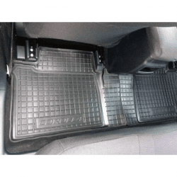 Tappetini di gomma su misura per Toyota Corolla (E170) (2013-2018) in Tappetini antiscivolo Autooggetti.it - Roma, commercioVirtuoso.it