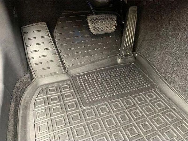 Tappetini di gomma per Toyota Camry V70 (2018+...) in Tappetini antiscivolo Autooggetti.it - Roma, commercioVirtuoso.it