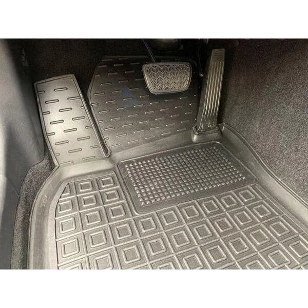 Tappetini di gomma per Toyota Camry V70 (2018+...) in Tappetini antiscivolo Autooggetti.it - Roma, commercioVirtuoso.it