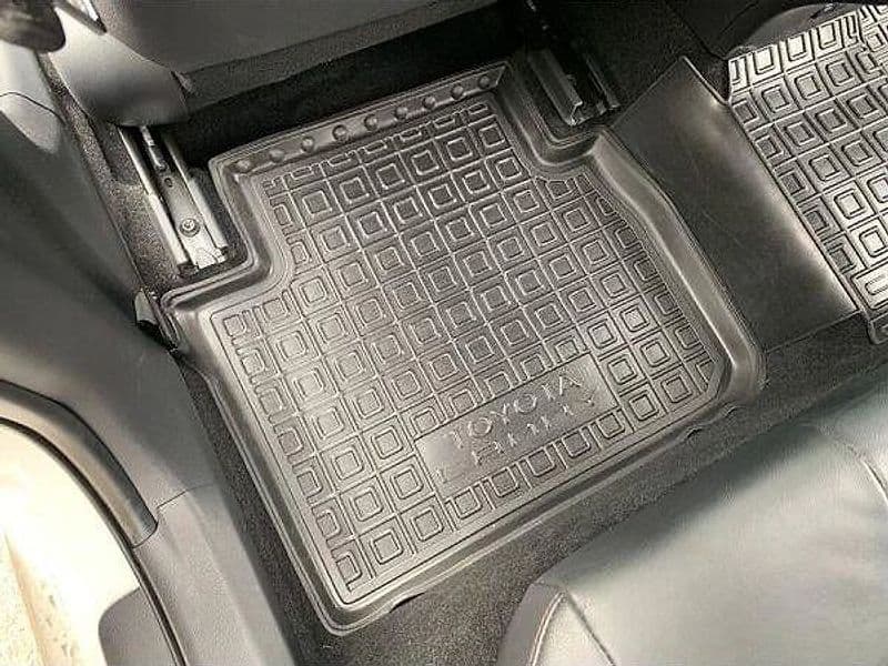 Tappetini di gomma per Toyota Camry V70 (2018+...) in Tappetini antiscivolo Autooggetti.it - Roma, commercioVirtuoso.it