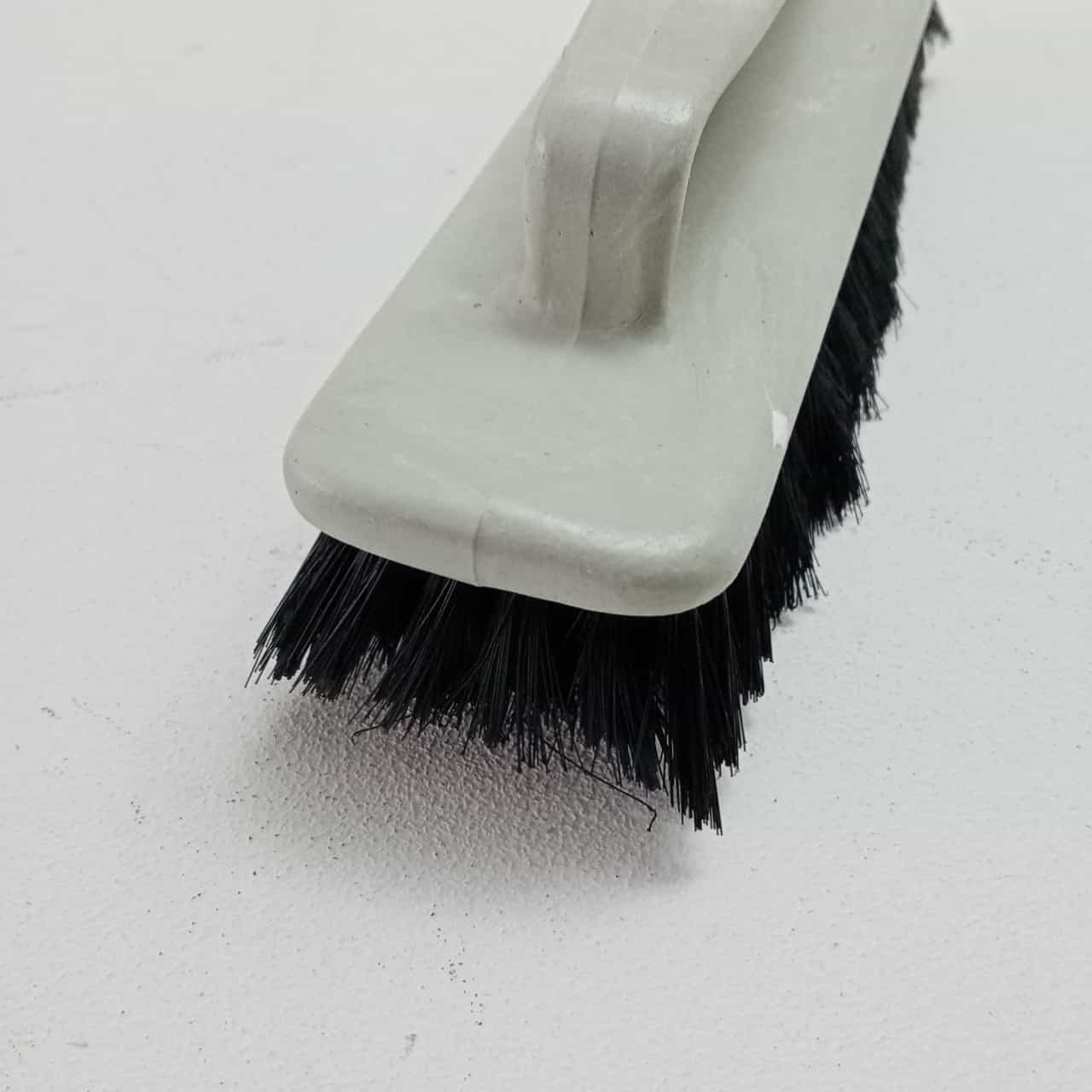 Spazzola per scarpe setola nera universale con impugnatura in pvc in Spazzole per scarpe Aloiserw.com - Altomonte, commercioVirtuoso.it