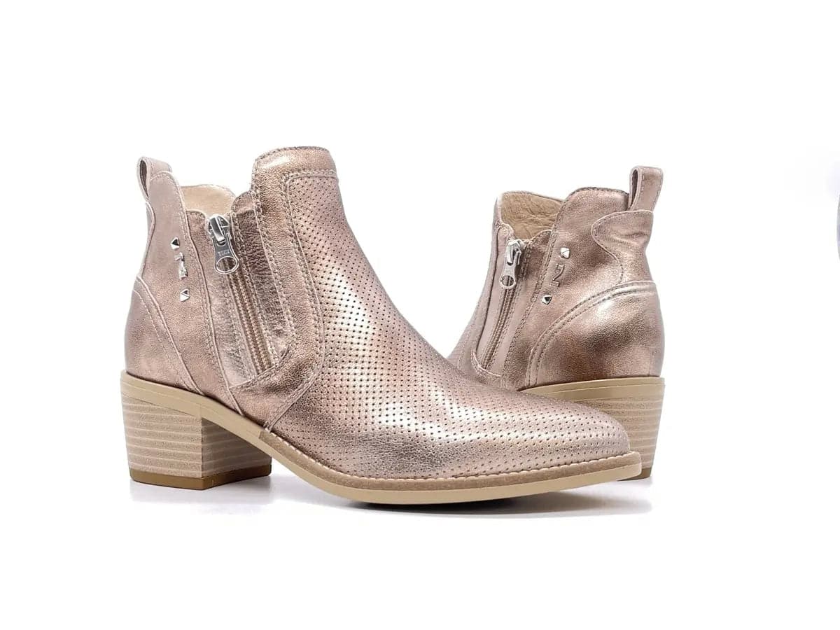 NERO GIARDINI Tronchetto donna in pelle champagne in Stivali Calzature Durello - Agna, commercioVirtuoso.it