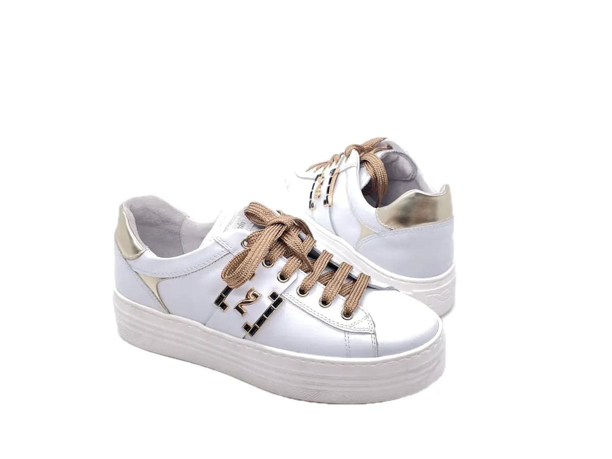 NERO GIARDINI Sneaker donna in pelle bianca in Sneaker casual Calzature Durello - Agna, commercioVirtuoso.it