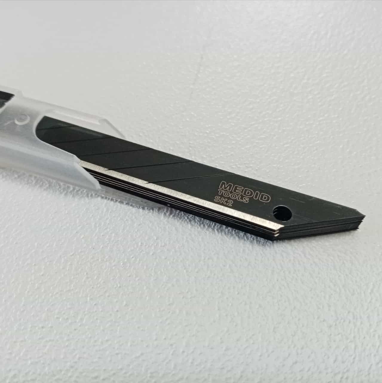 Medid lame di ricambio nere SK2 30° da  9mm per cutter - blister da 10 unità in Lame cutter Aloiserw.com - Altomonte, commercioVirtuoso.it