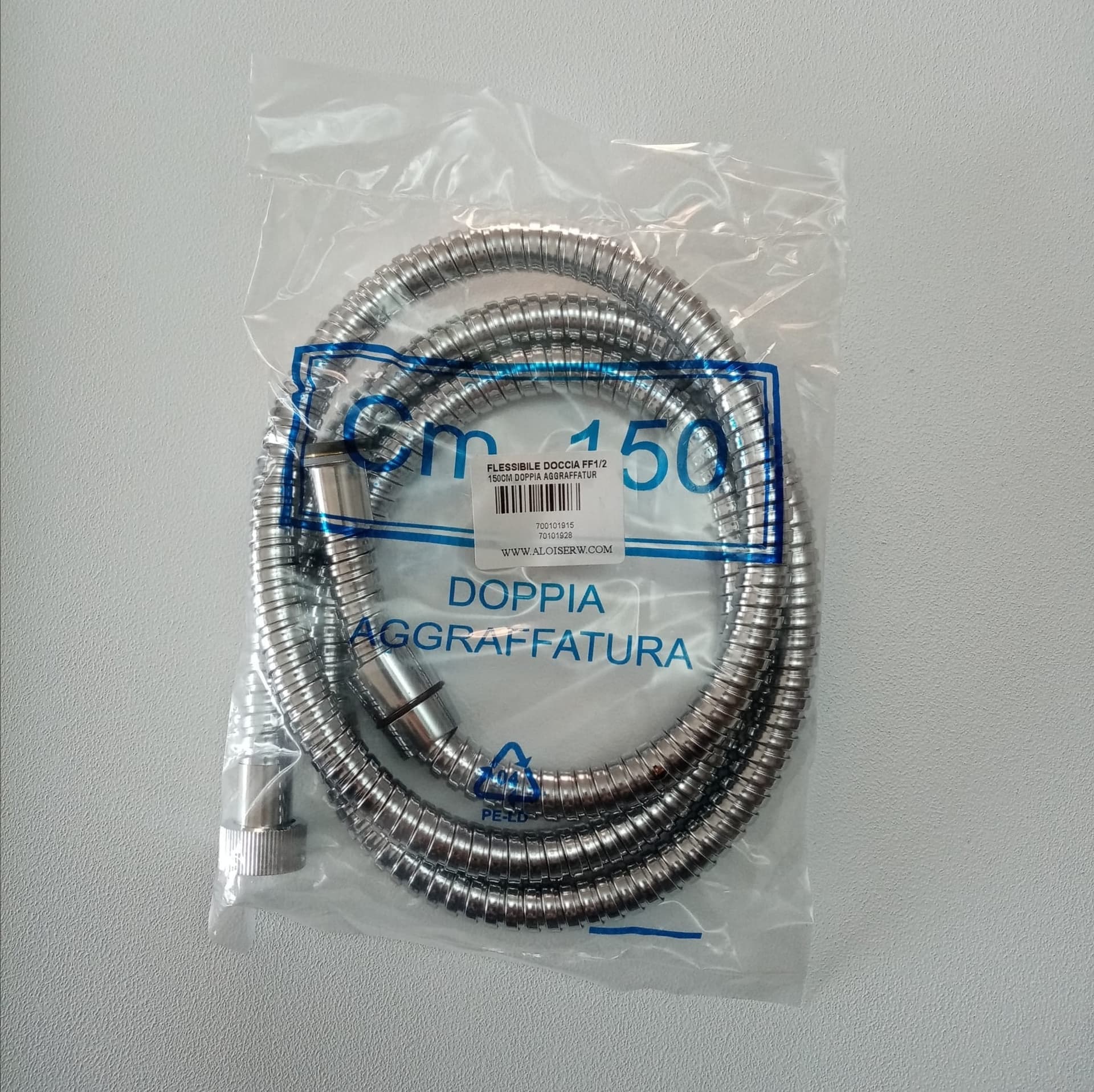 Tubo flessibile cromato da 1/2" da 150cm per soffione doccia e vasca in Flessibili doccia Aloiserw.com - Altomonte, commercioVirtuoso.it