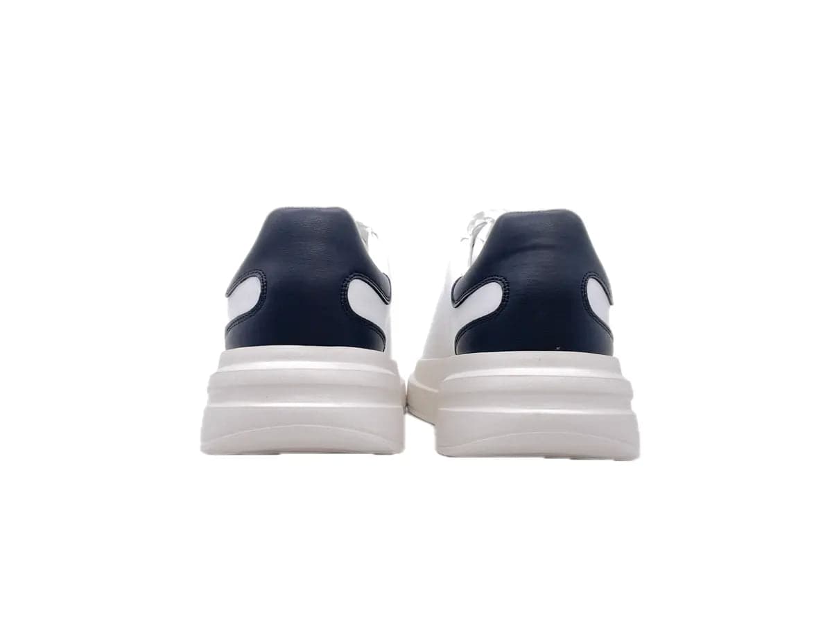 GUESS Sneaker Uomo White Black in Sneaker casual Calzature Durello - Agna, commercioVirtuoso.it