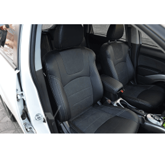 Set coprisedili Su misura per Mitsubishi Outlander XL (2006-2012), Leather Style in Set per interni Autooggetti.it - Roma, commercioVirtuoso.it