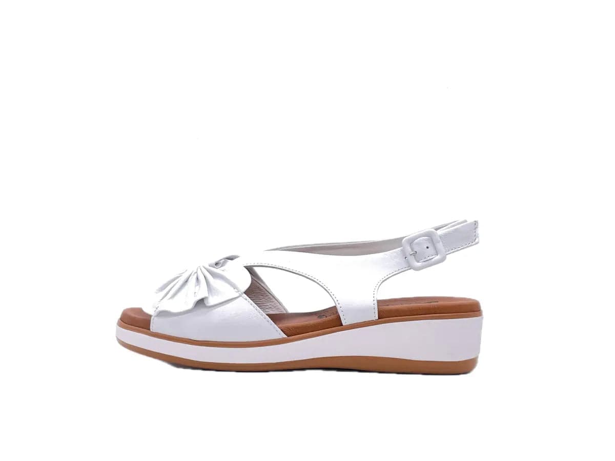 SUSIMODA Sandali Donna Bianchi in Pelle in Sandali moda Calzature Durello - Agna, commercioVirtuoso.it