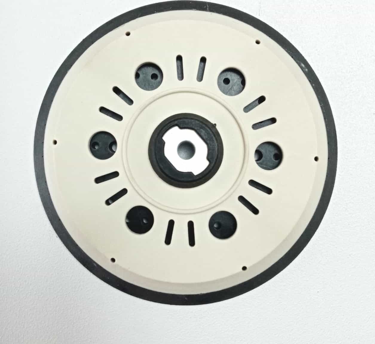 BenMan platorello da 150mm flessibile in plastica con velcro per levigatrice orbitale in Dischi abrasivi velcrati Aloiserw.com - Altomonte, commercioVirtuoso.it
