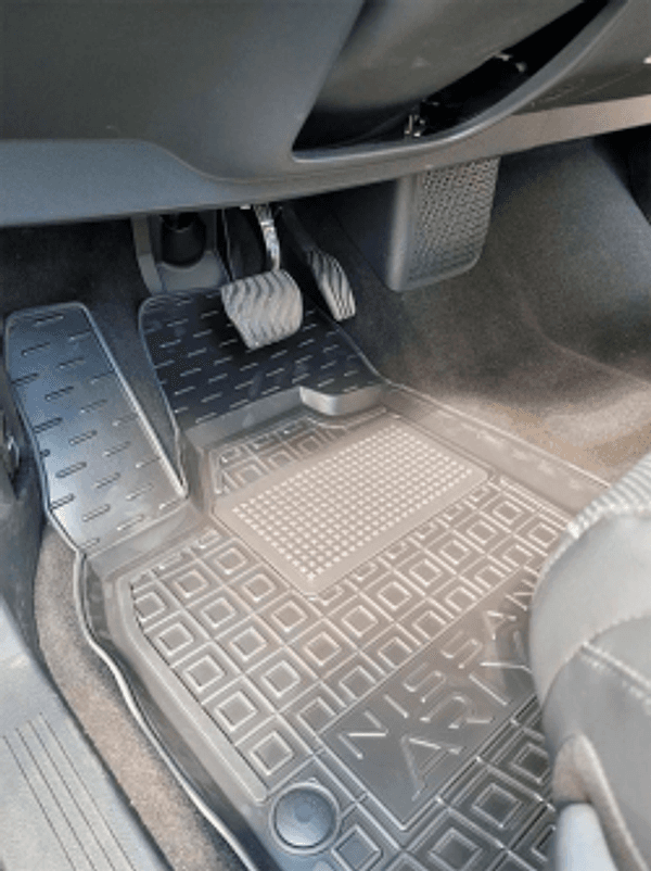 Tappetini Di Gomma su misura Per Nissan Ariya (2022+) in Tappetini antiscivolo Autooggetti.it - Roma, commercioVirtuoso.it