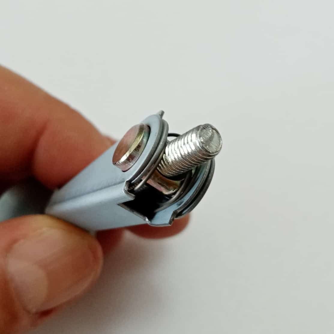 Tassello ad ancora 18mm con occhiolo chiuso - 2pz in Tasselli a espansione Aloiserw.com - Altomonte, commercioVirtuoso.it