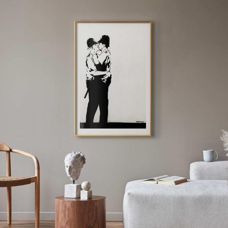 Poster - The Policemens Kiss in Poster e stampe Collezione Casa - Trebisacce, commercioVirtuoso.it