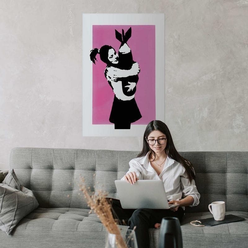 Poster - Bomb Hug in Poster e stampe Collezione Casa - Trebisacce, commercioVirtuoso.it