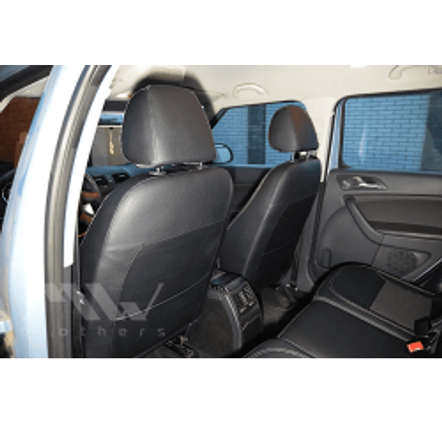 Coprisedili su misura per Skoda Yeti (2009-2018), Leather style in Set per interni Autooggetti.it - Roma, commercioVirtuoso.it