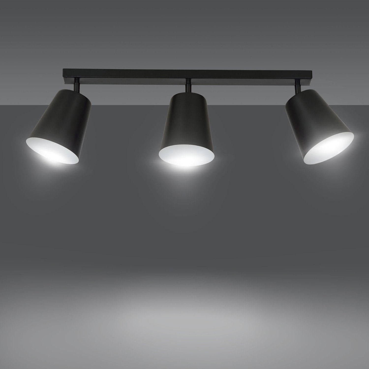 Plafoniera A Faretti 3 Luci Prism Con Coni In Acciaio Nero E Bianco Interno in Faretti da soffitto LuceArt - Montecorvino Pugliano, commercioVirtuoso.it