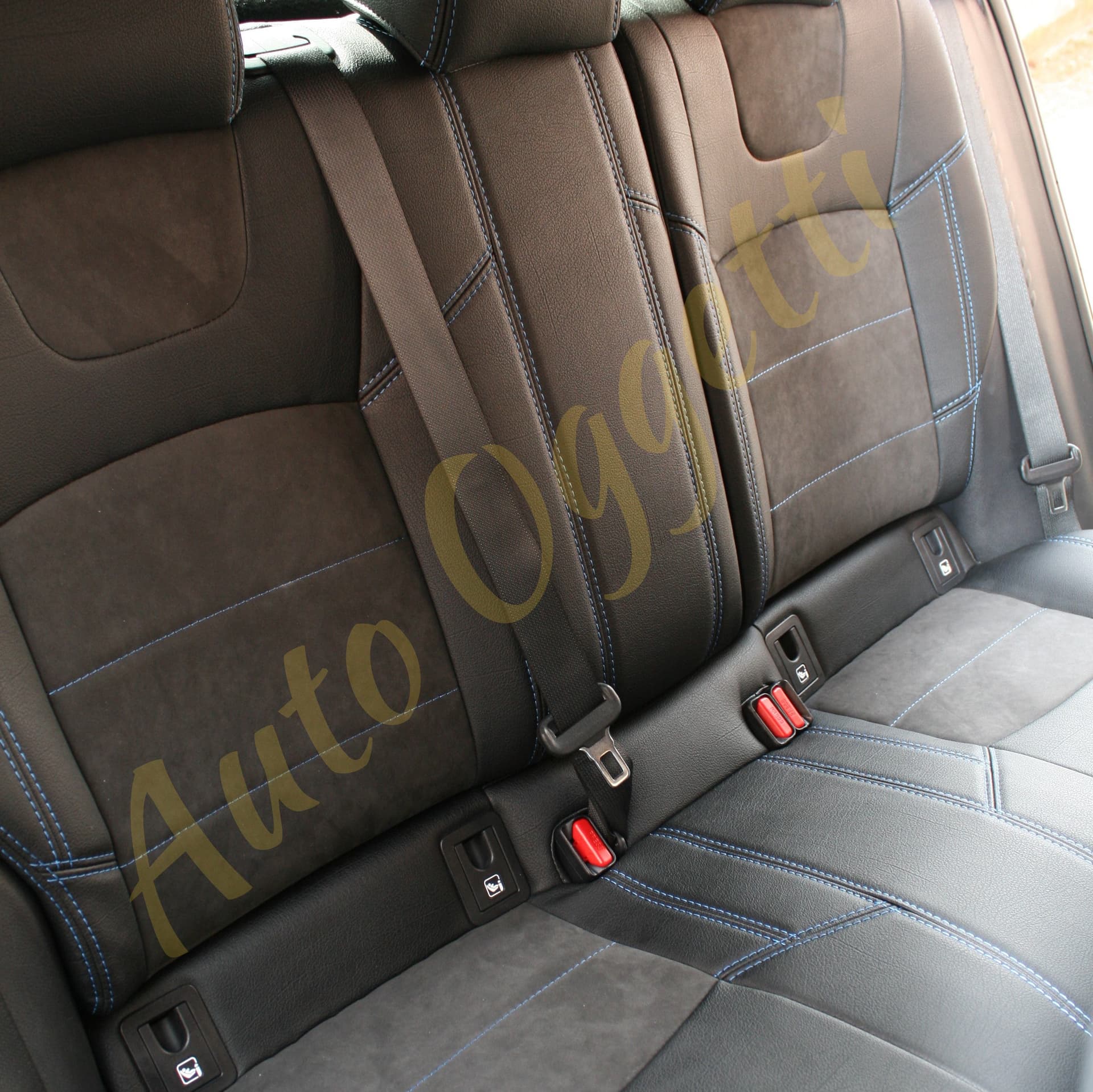 Coprisedili di classe Premium per Toyota C-HR (2016+...) in Set per interni Autooggetti.it - Roma, commercioVirtuoso.it