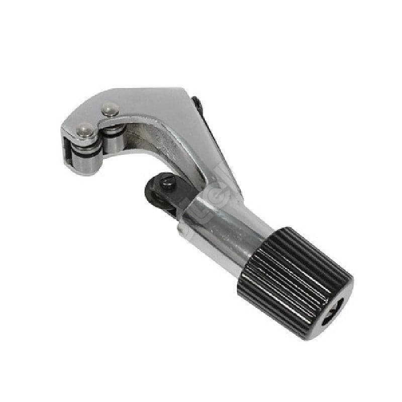 TAGLIATUBI REGOLABILE PER TUBI DA da 4 a 28 mm in prodotto EuroStore07 - Alatri, commercioVirtuoso.it
