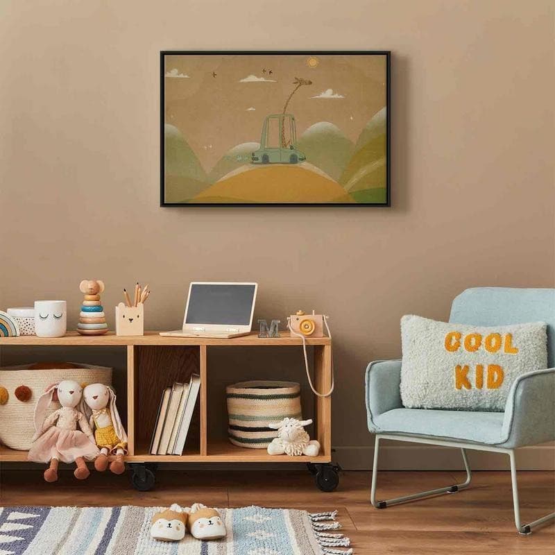 Quadro - Dreamy Traveler - A Cheerful Giraffe Driving a Car on a Sunny Day in Poster e stampe Collezione Casa - Trebisacce, commercioVirtuoso.it