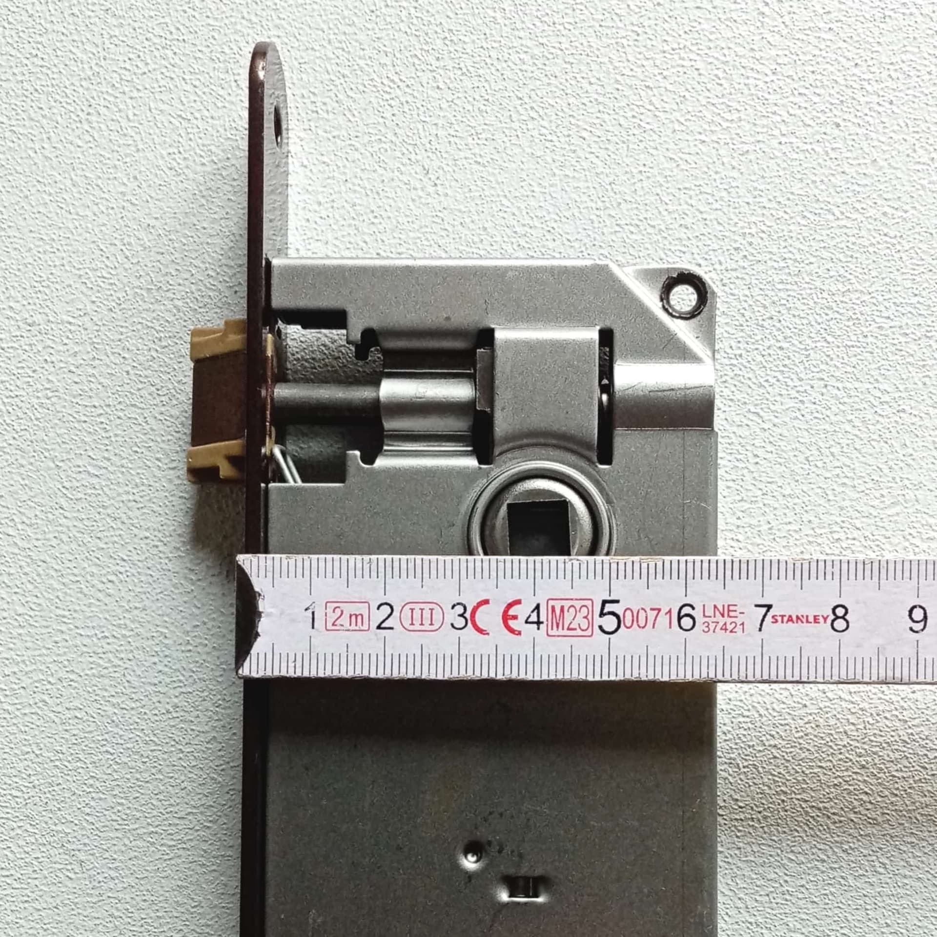 Serratura bronzata ad incasso per porta legno ad infilare patent bordo tondo in Serrature a incastro Aloiserw.com - Altomonte, commercioVirtuoso.it