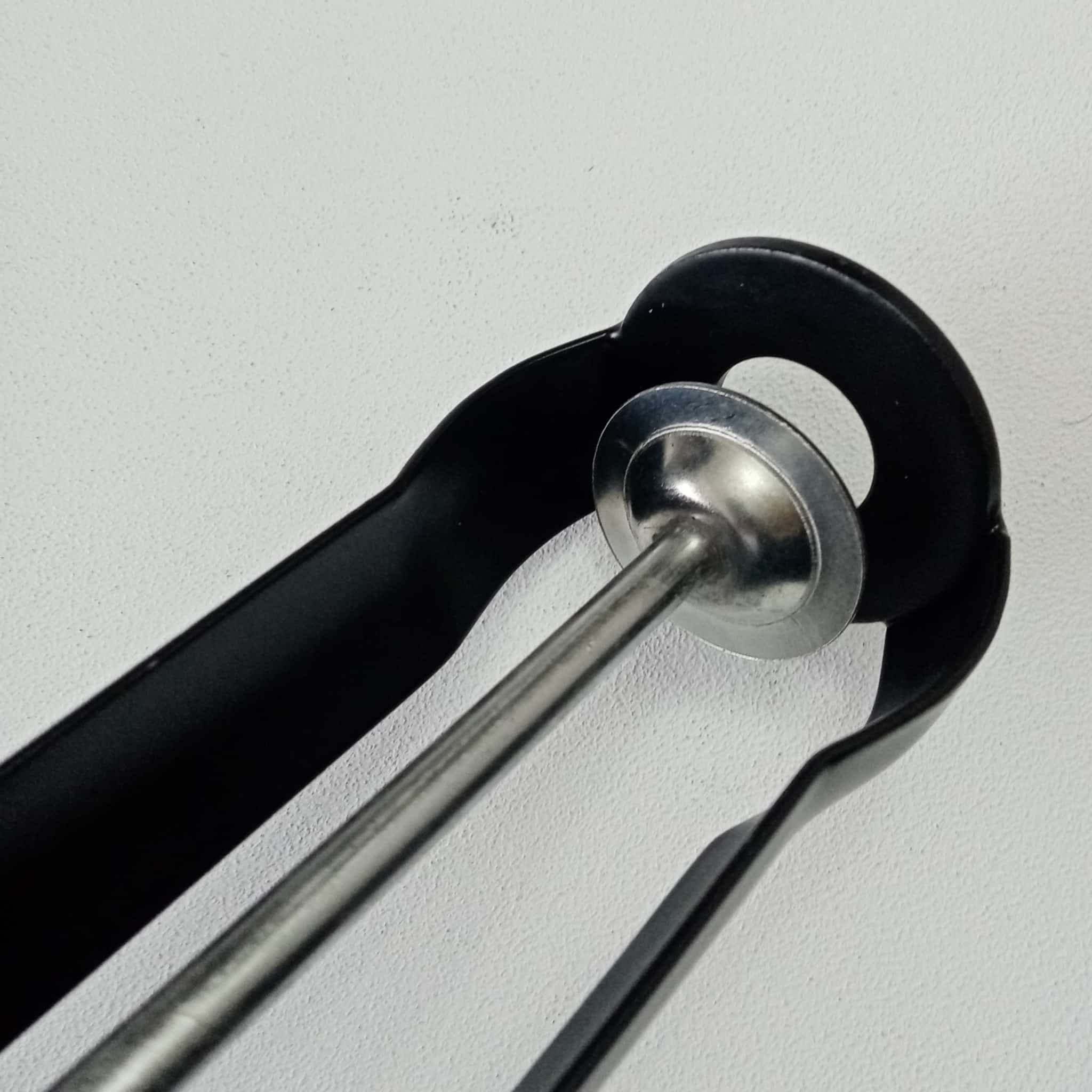 Pistola semi professionale da 700gr per estrusione silicone e ancorante chimico in Pistole per silicone Aloiserw.com - Altomonte, commercioVirtuoso.it