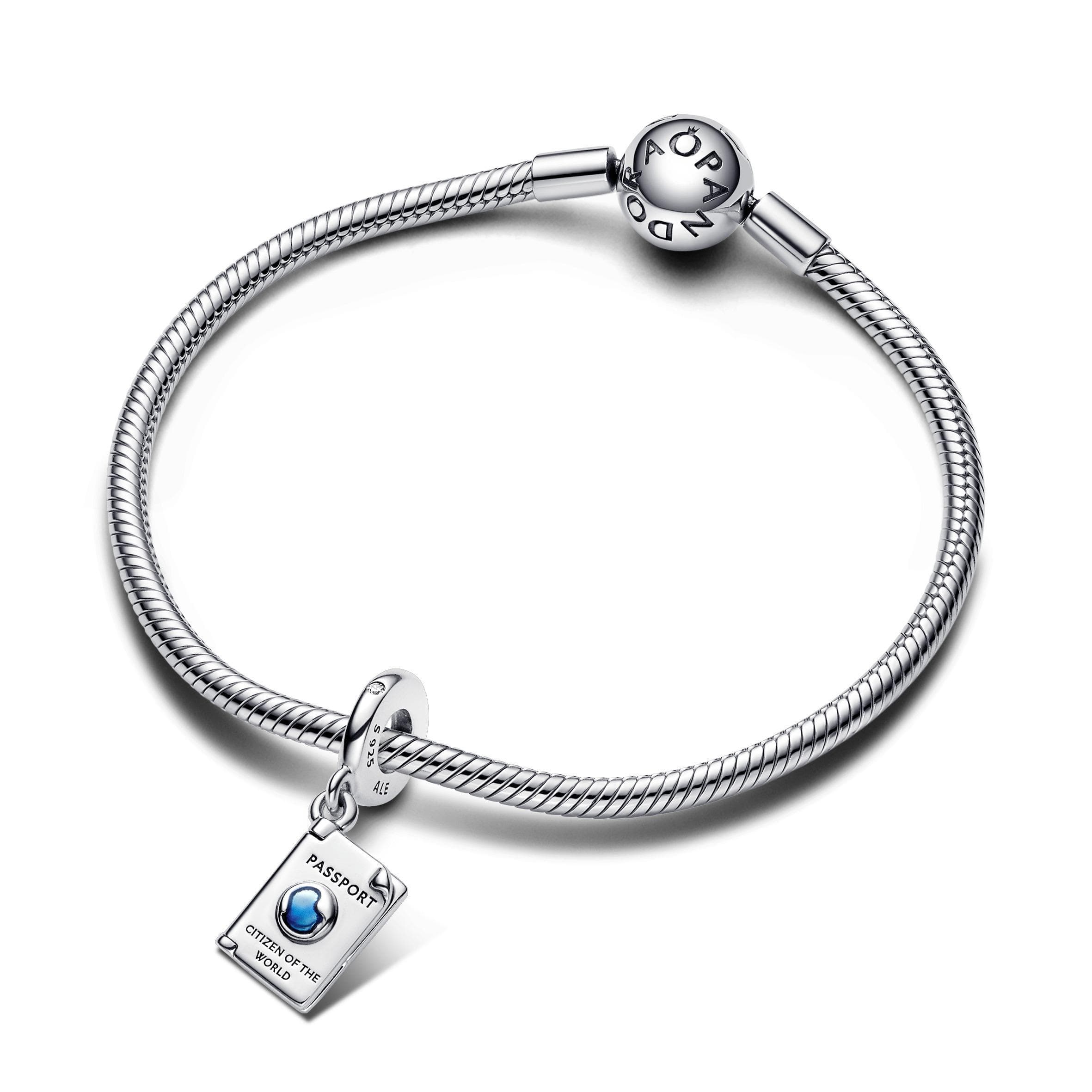 Pandora - Charm Pendente Passaporto in Bead Charm Alba Gioielli - Casoria, commercioVirtuoso.it