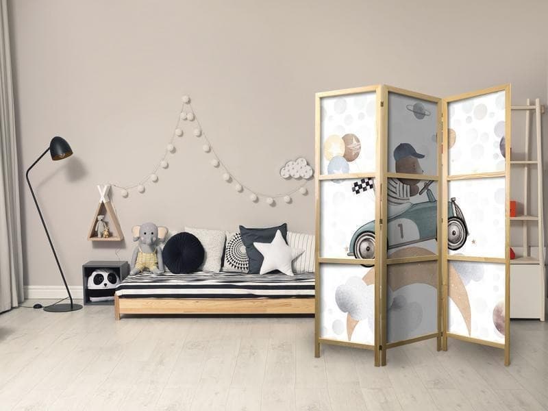 Paravento giapponese - Galactic Races - Bear Participating in Car Races Among Planets - Clouds - and Stars in Pastel Col in Paraventi Collezione Casa - Trebisacce, commercioVirtuoso.it