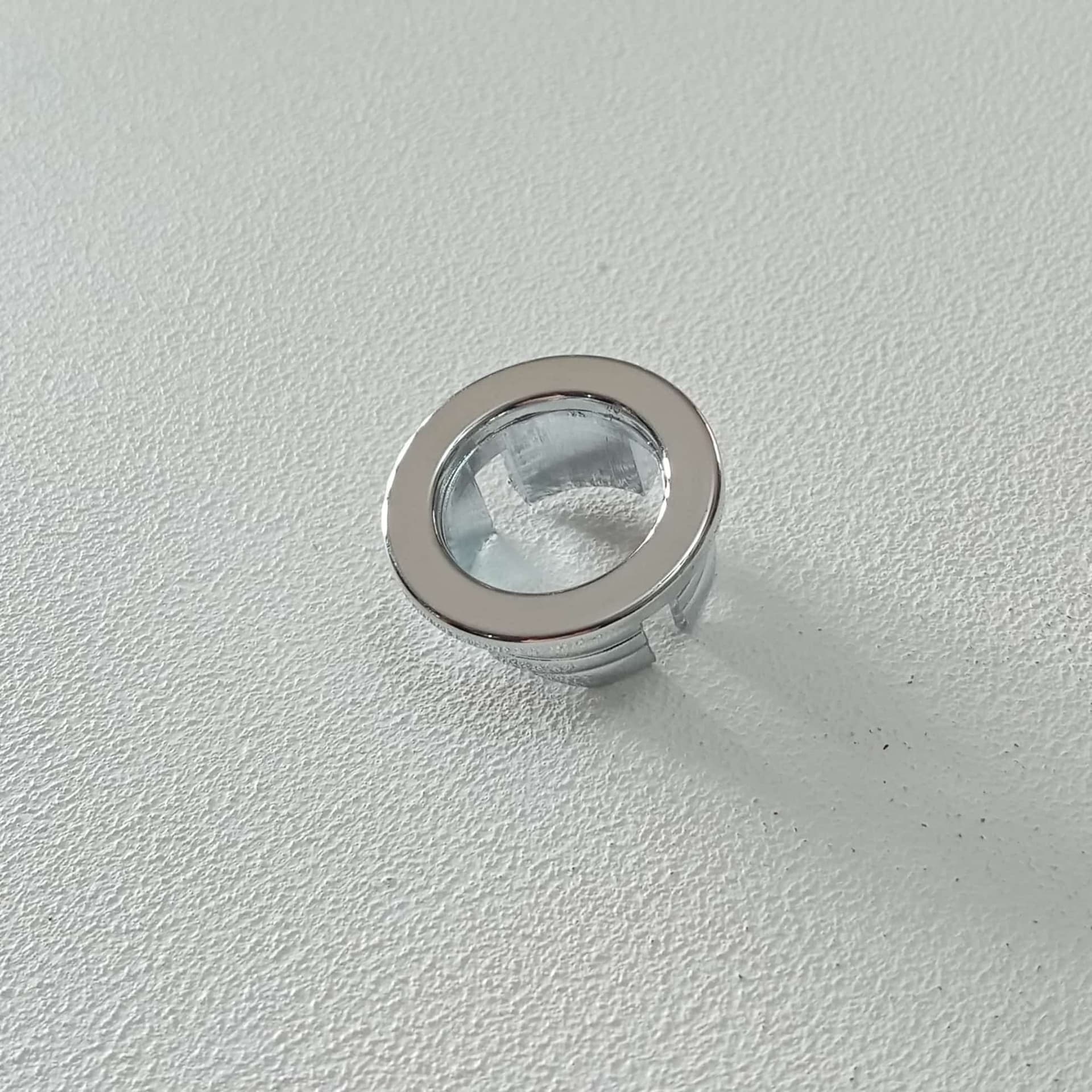 Ghiera anello cromato per fori da 24mm per troppo pieno lavabo e bidet - 2pz in Tappi Aloiserw.com - Altomonte, commercioVirtuoso.it