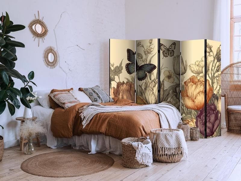 Paravento - Tulips in Cream - Illustration of Flowers and Butterflies on a Light Background in Paraventi Collezione Casa - Trebisacce, commercioVirtuoso.it
