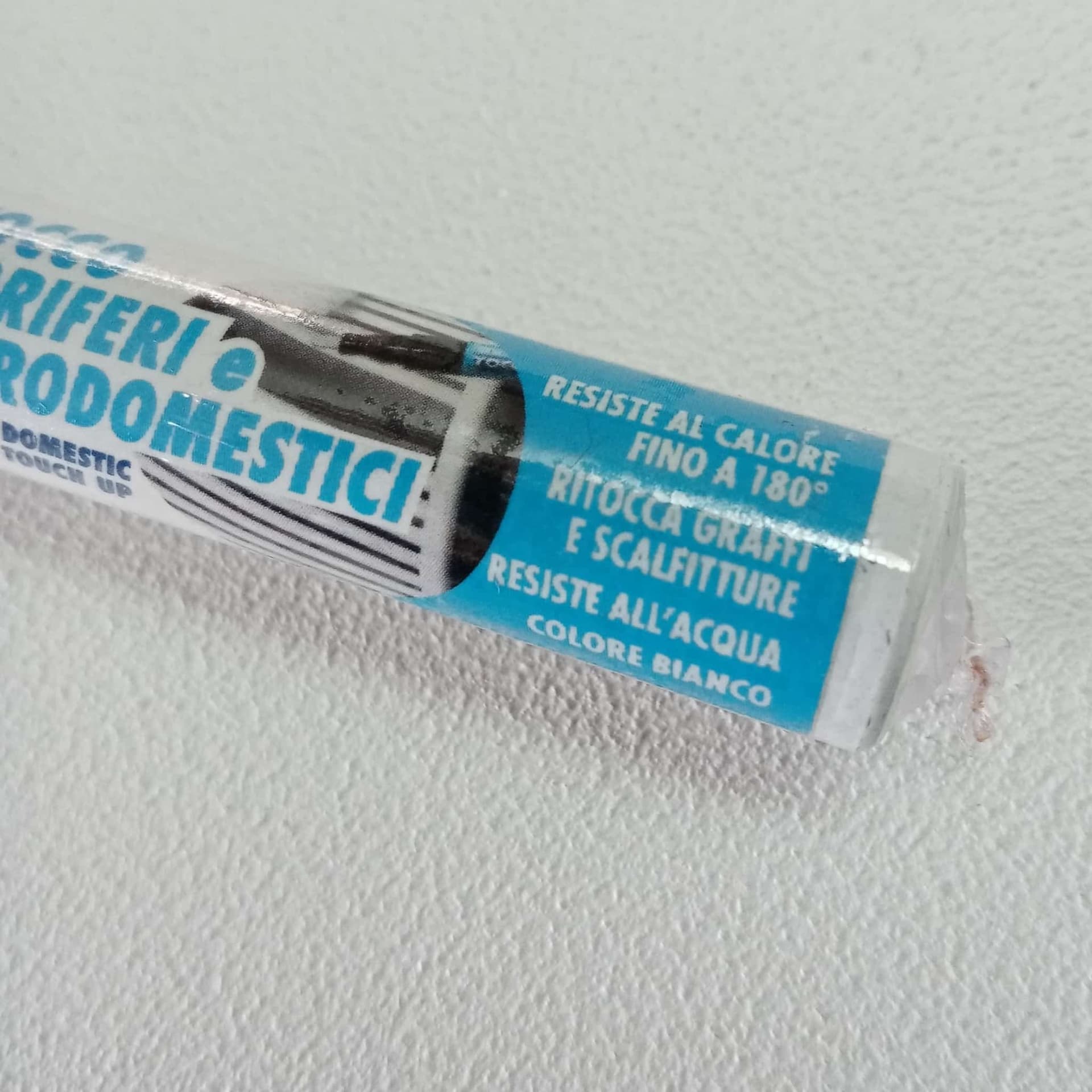 Saratoga Tocco bianco 10ml paint ritocco per caloriferi ed elettrodomestici - 1pz in Pittura per cucine e bagni Aloiserw.com - Altomonte, commercioVirtuoso.it