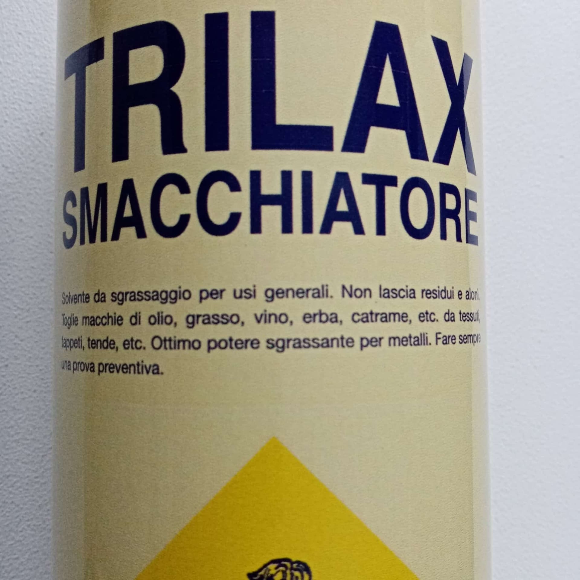 Italchimici Trilax 1lt smacchiatore sgrasssatore base solvente per uso generale in Smacchiatori e additivi Aloiserw.com - Altomonte, commercioVirtuoso.it