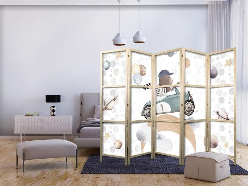 Paravento giapponese - Galactic Races - Bear participating in car races among planets - clouds - and stars in pastel col in Paraventi Collezione Casa - Trebisacce, commercioVirtuoso.it