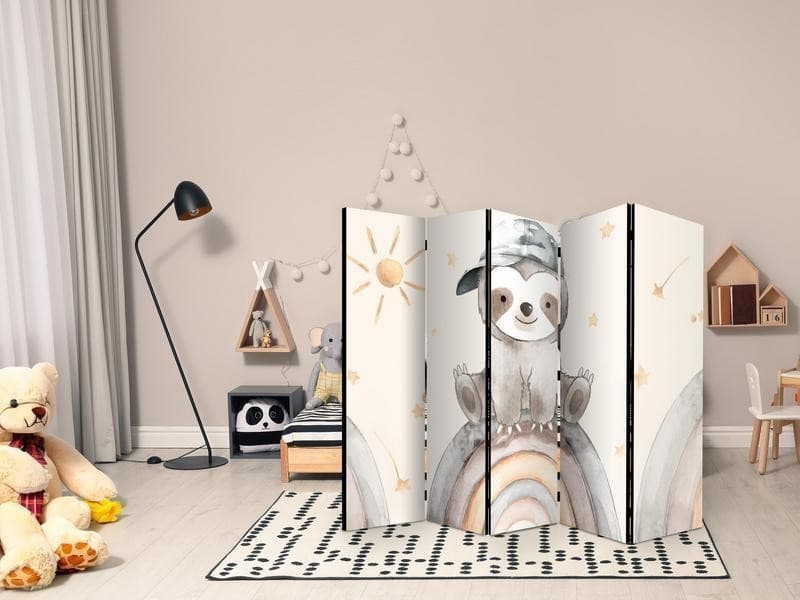 Paravento - Happy Sloth - Sloth in Muted Colors - Wearing a Cap - Sitting on a Rainbow Among the Stars in Calendari dell'avvento Collezione Casa - Trebisacce, commercioVirtuoso.it
