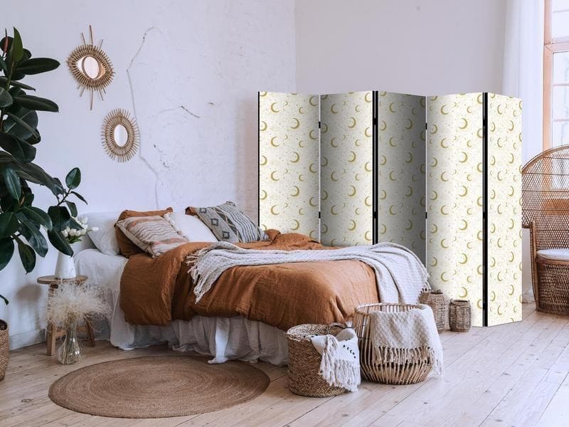 Paravento - Moonlit Nights - Delicate Moons and Clouds in Warm Tones in Paraventi Collezione Casa - Trebisacce, commercioVirtuoso.it
